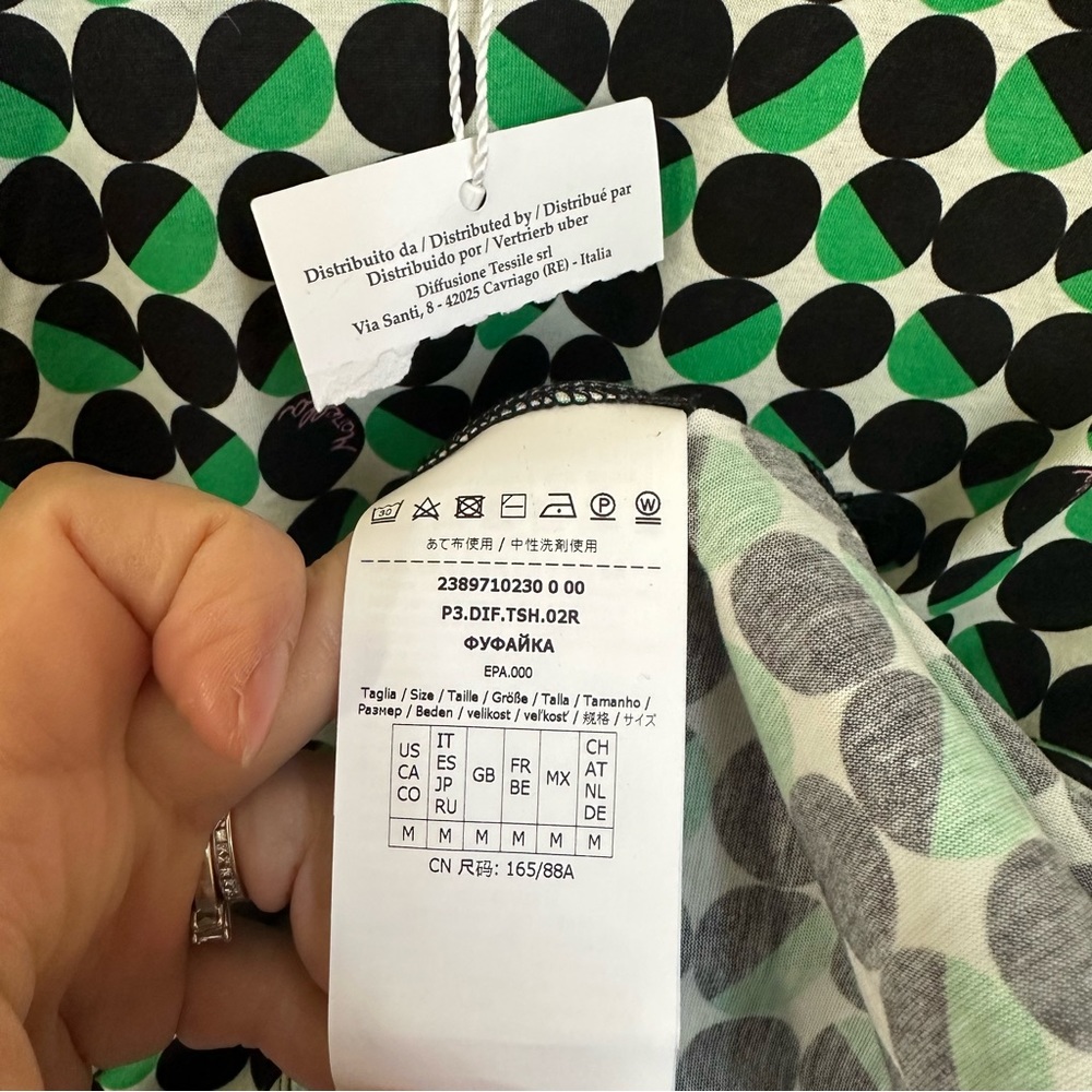 SOLD! MARELLA MAXMARA Labeled as Intrend Green Geometric T-shirt Size:L NWT - Picture 9 of 13
